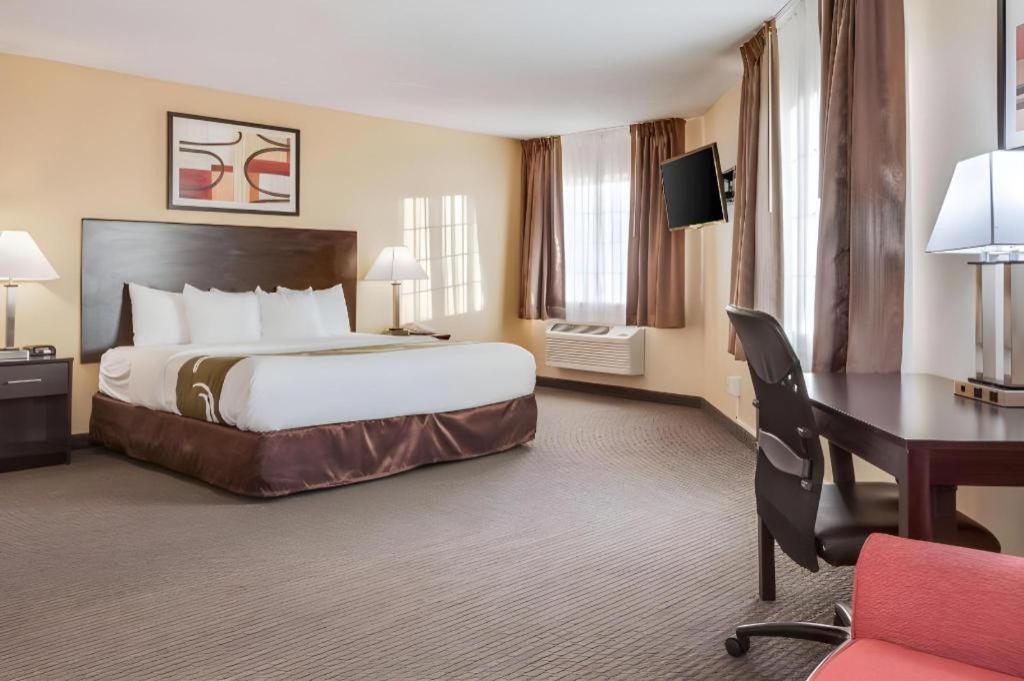 Quality Inn & Suites Arbor Zewnętrze zdjęcie