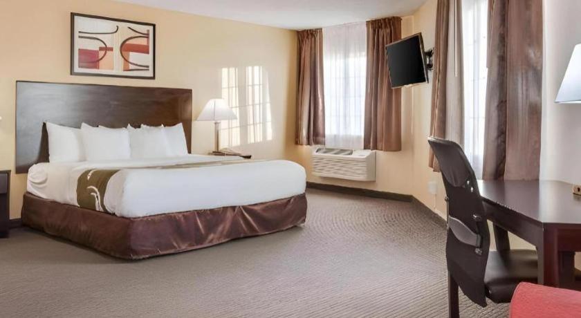 Quality Inn & Suites Arbor Zewnętrze zdjęcie