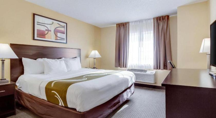 Quality Inn & Suites Arbor Zewnętrze zdjęcie